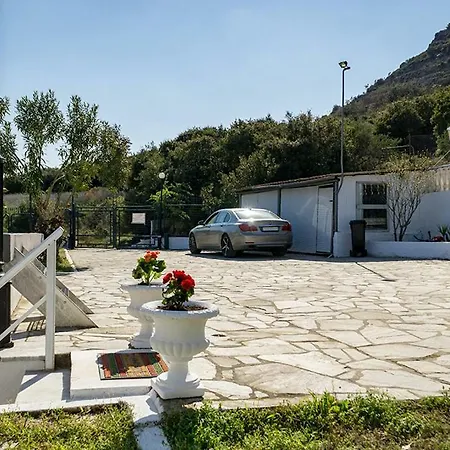 Luxus Incognito With Private Pool * Nea Iraklitsa